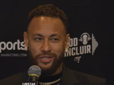 Neymar não descarta aposentadoria ao final do ano: 'Honrar a camisa do Santos e depois pensar'